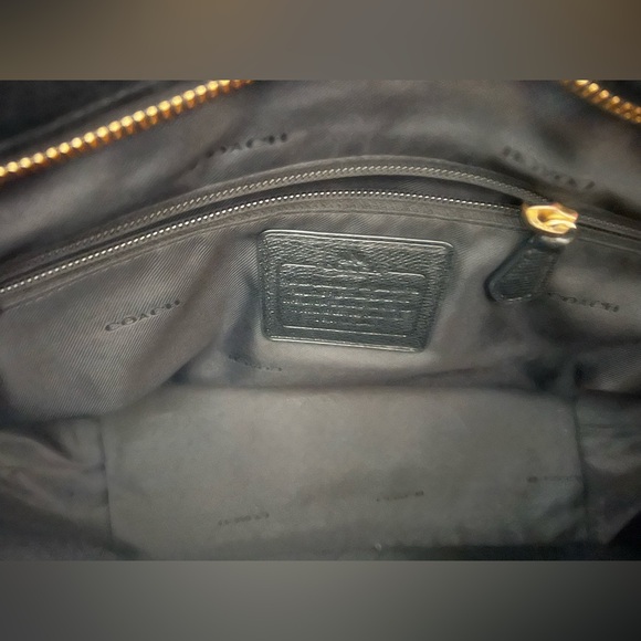 Coach Black Tote - Picture 3 of 8